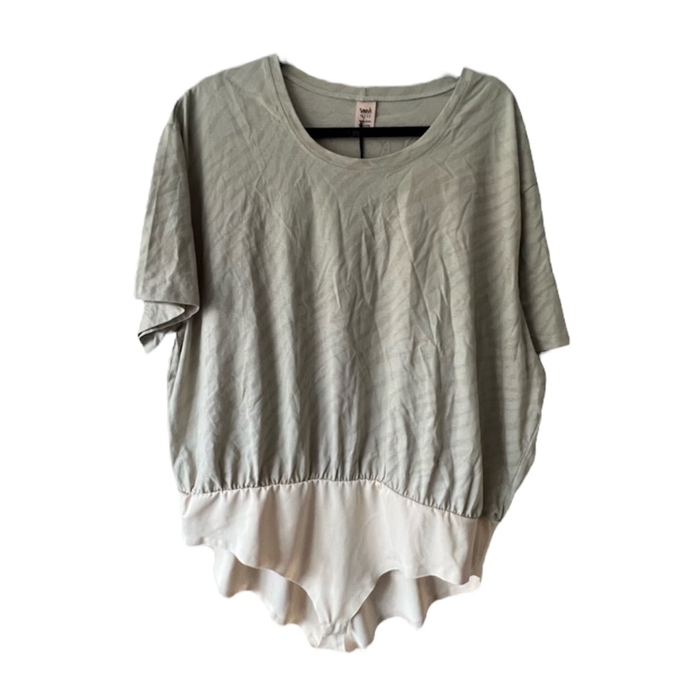 NWT Smash + Tess t-shirt bodysuit in cream beige Sahara tiger print size 3XL